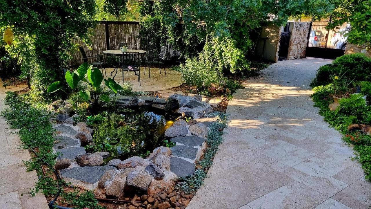 Hotel Charming Modern Country Unit For Rent Tsor'ah Bet Exterior foto